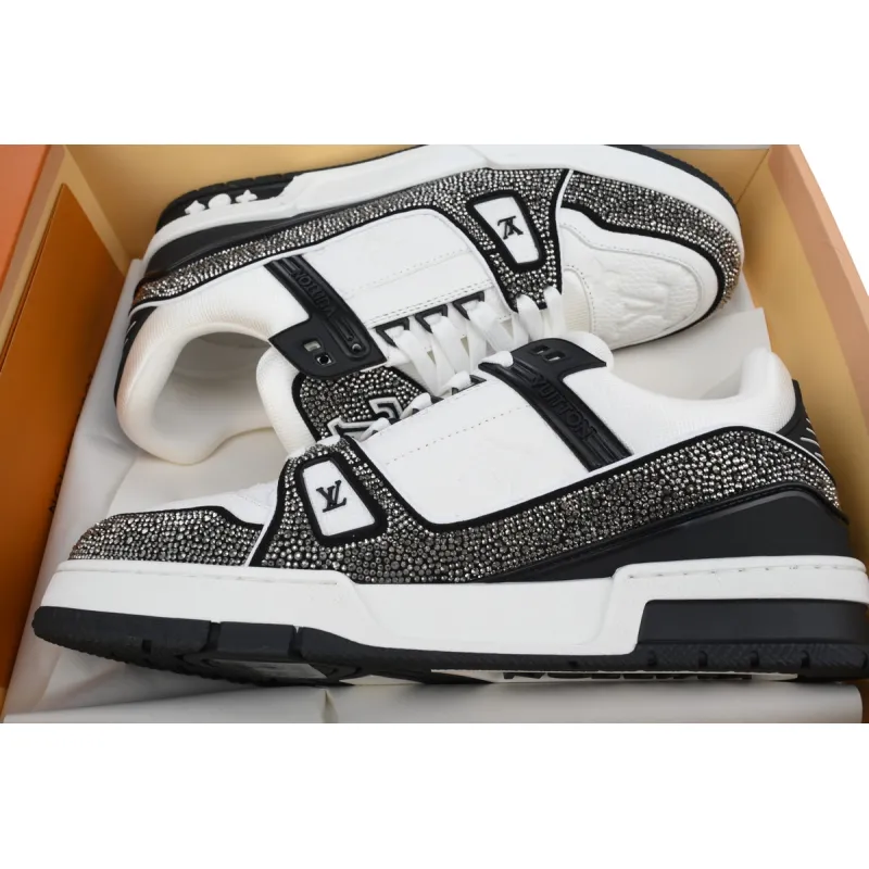 PKGoden LOUIS VUITTON Trainer Black White diamond