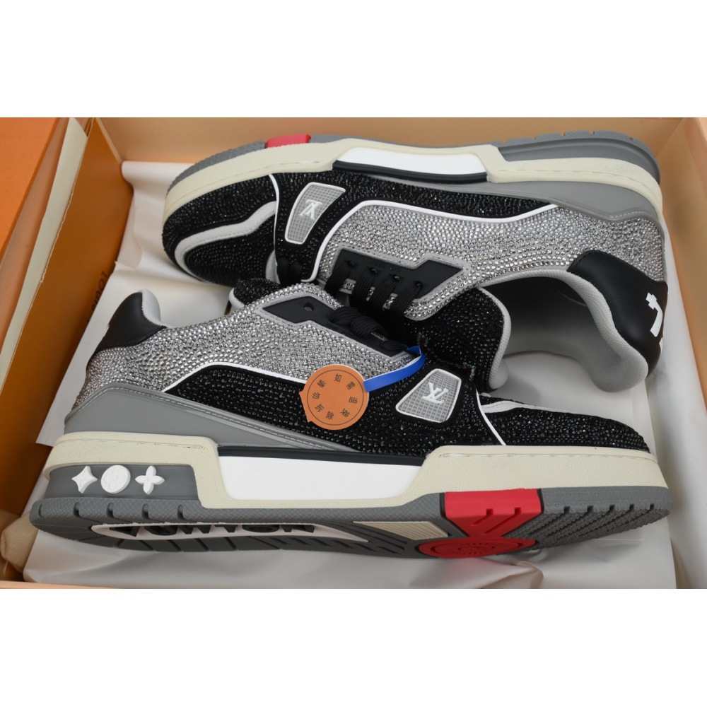 PKGoden LOUIS VUITTON Trainer Grey Black diamond