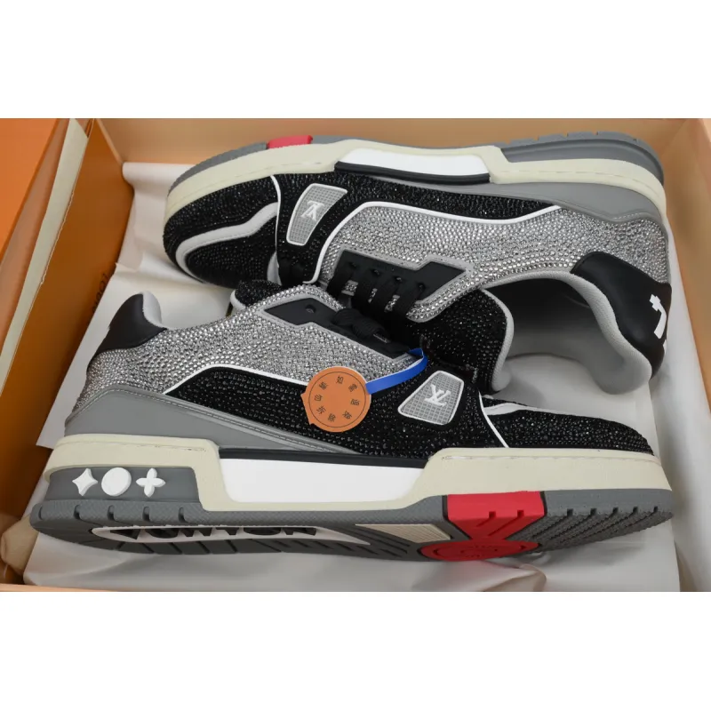 PKGoden LOUIS VUITTON Trainer Grey Black diamond