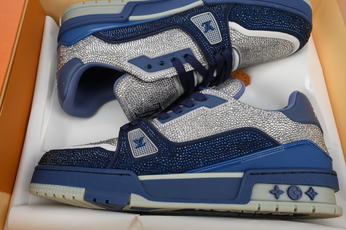 PKGoden LOUIS VUITTON Trainer White Blue diamond