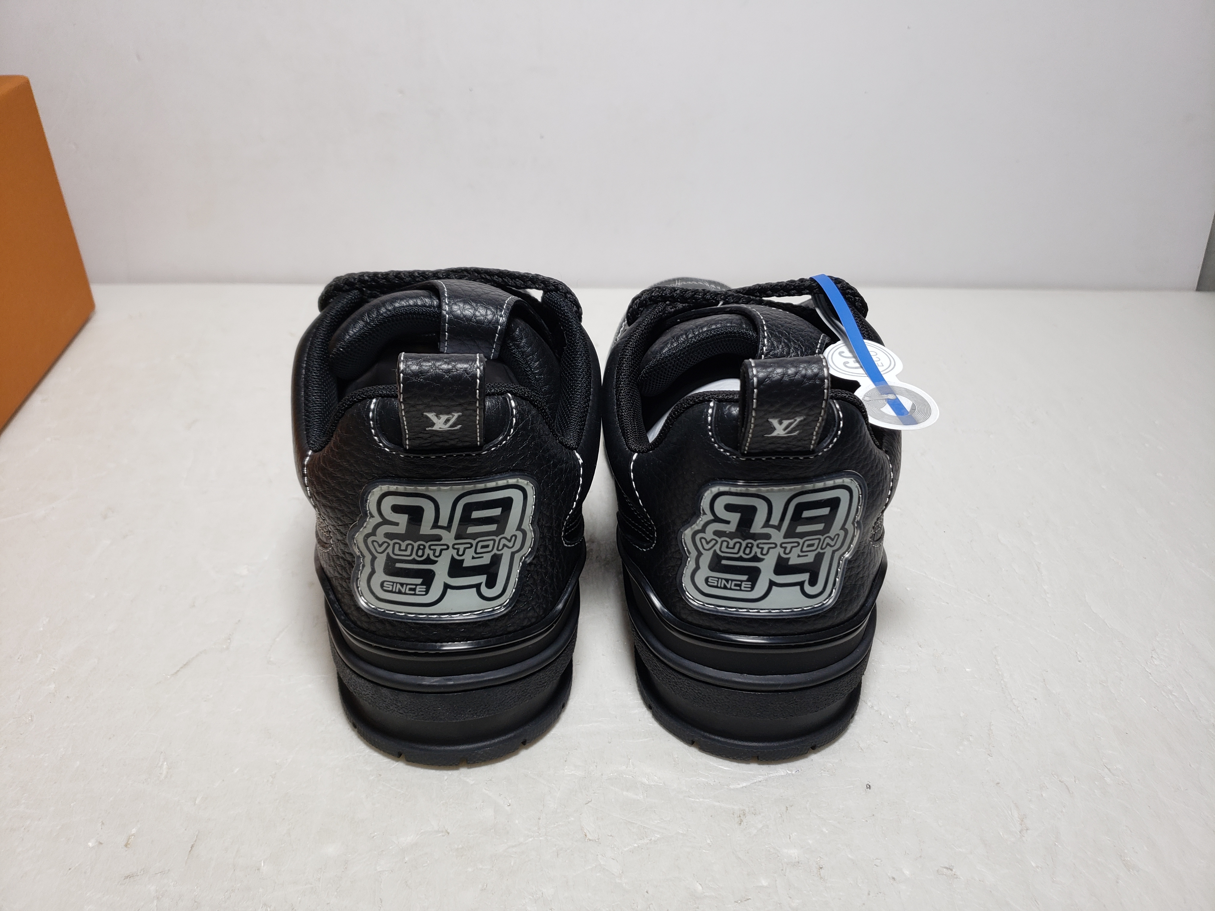 Replica Louis Vuitton Skate Black