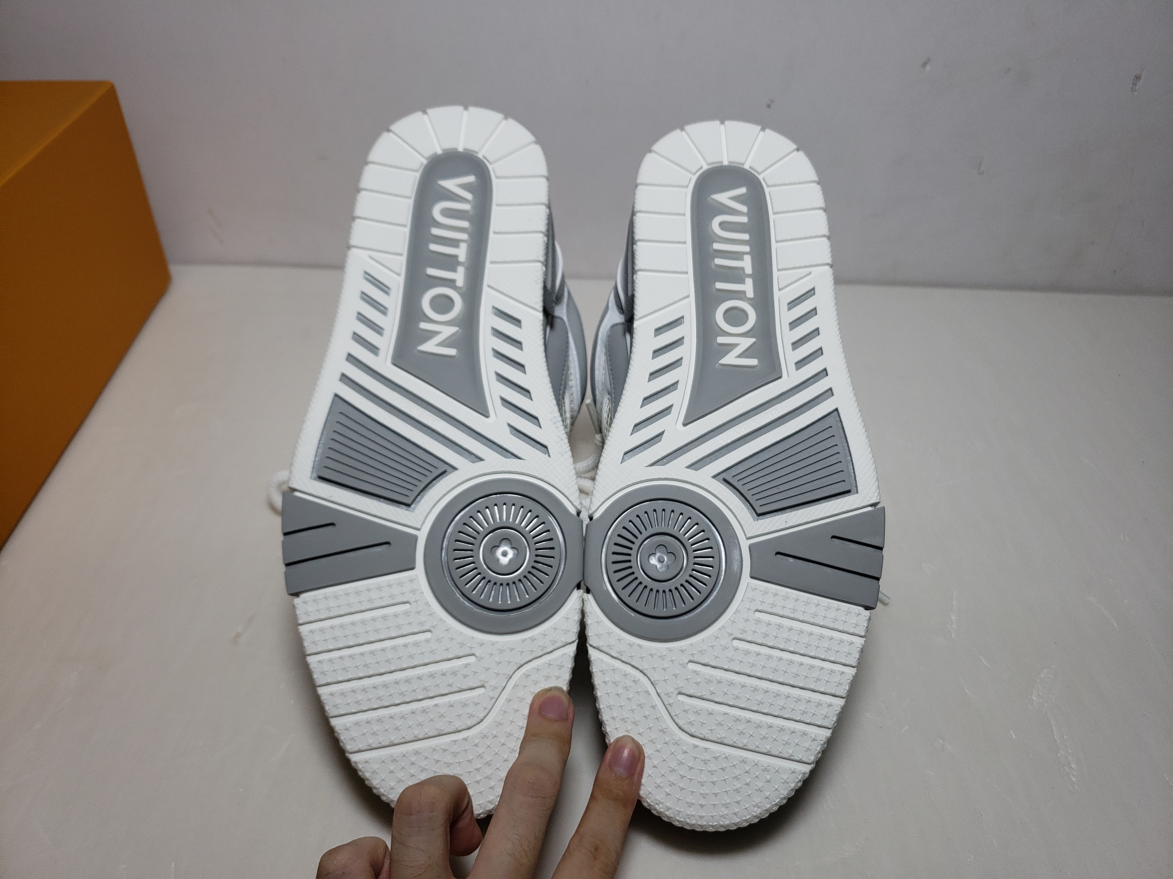 Replica Louis Vuitton LV Skate Grey