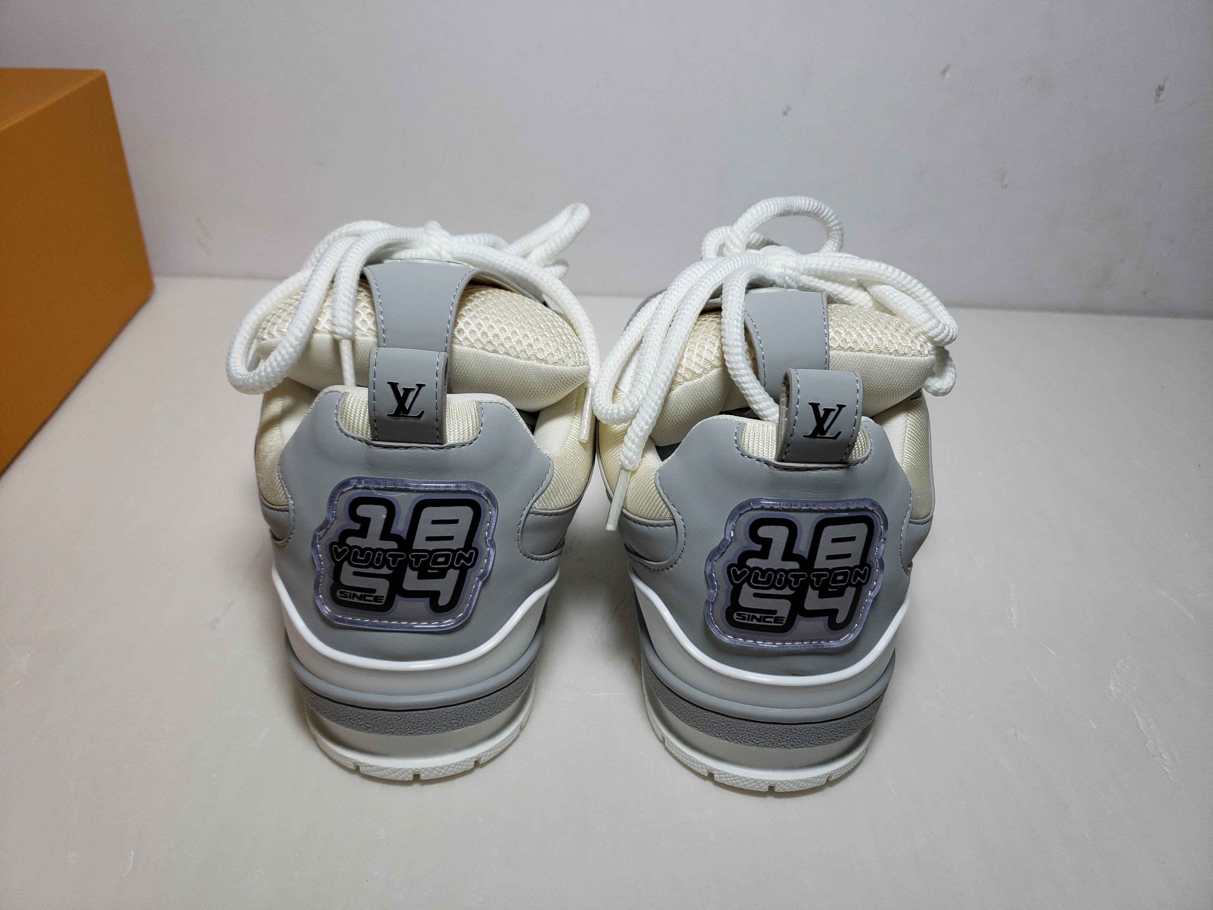 Replica Louis Vuitton LV Skate Grey