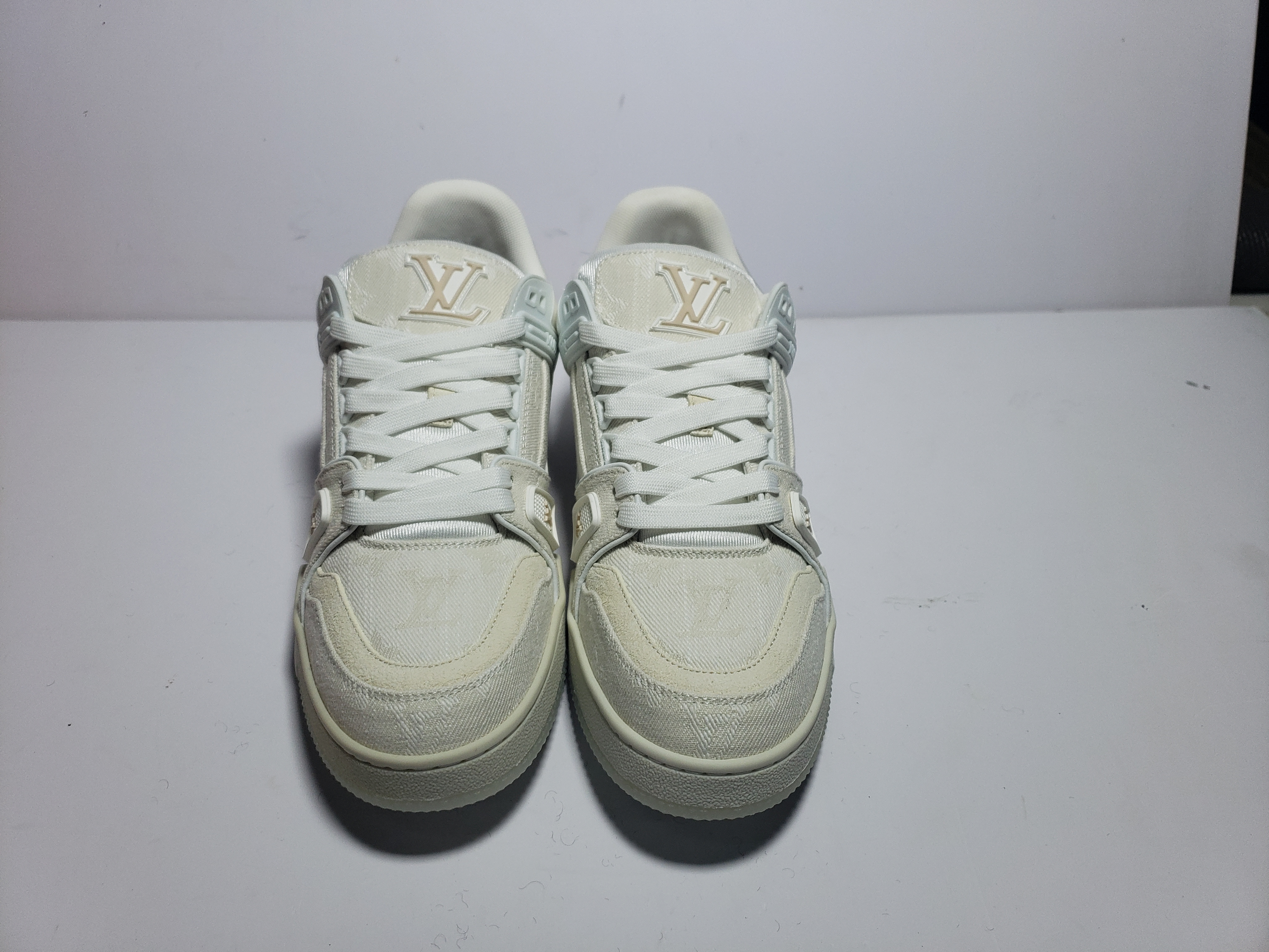 PKGoden Louis Vuitton Trainer White Denim,MS0241