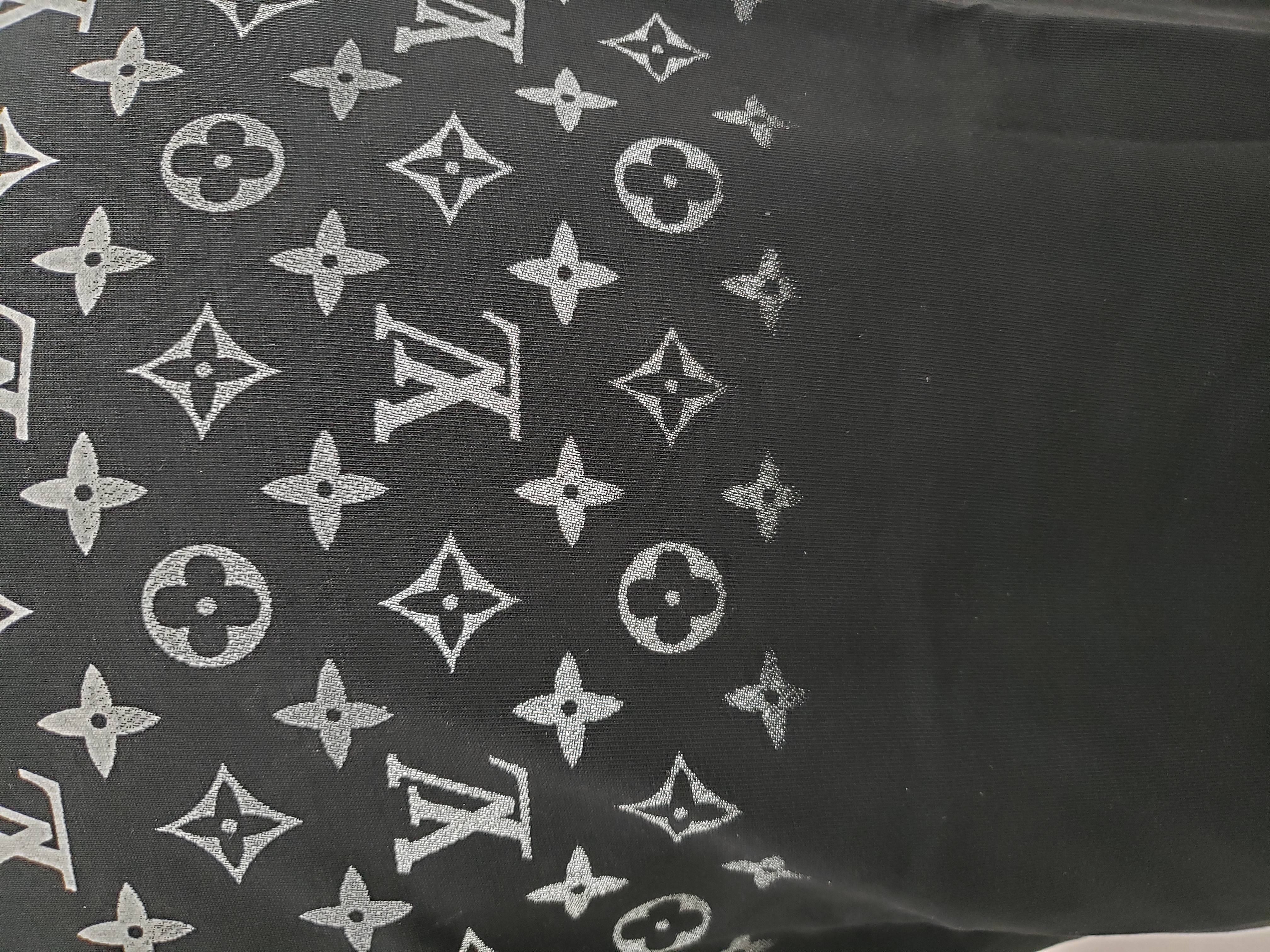 Louis Vuitton monogram full print gradient LOGO T-Shirts black