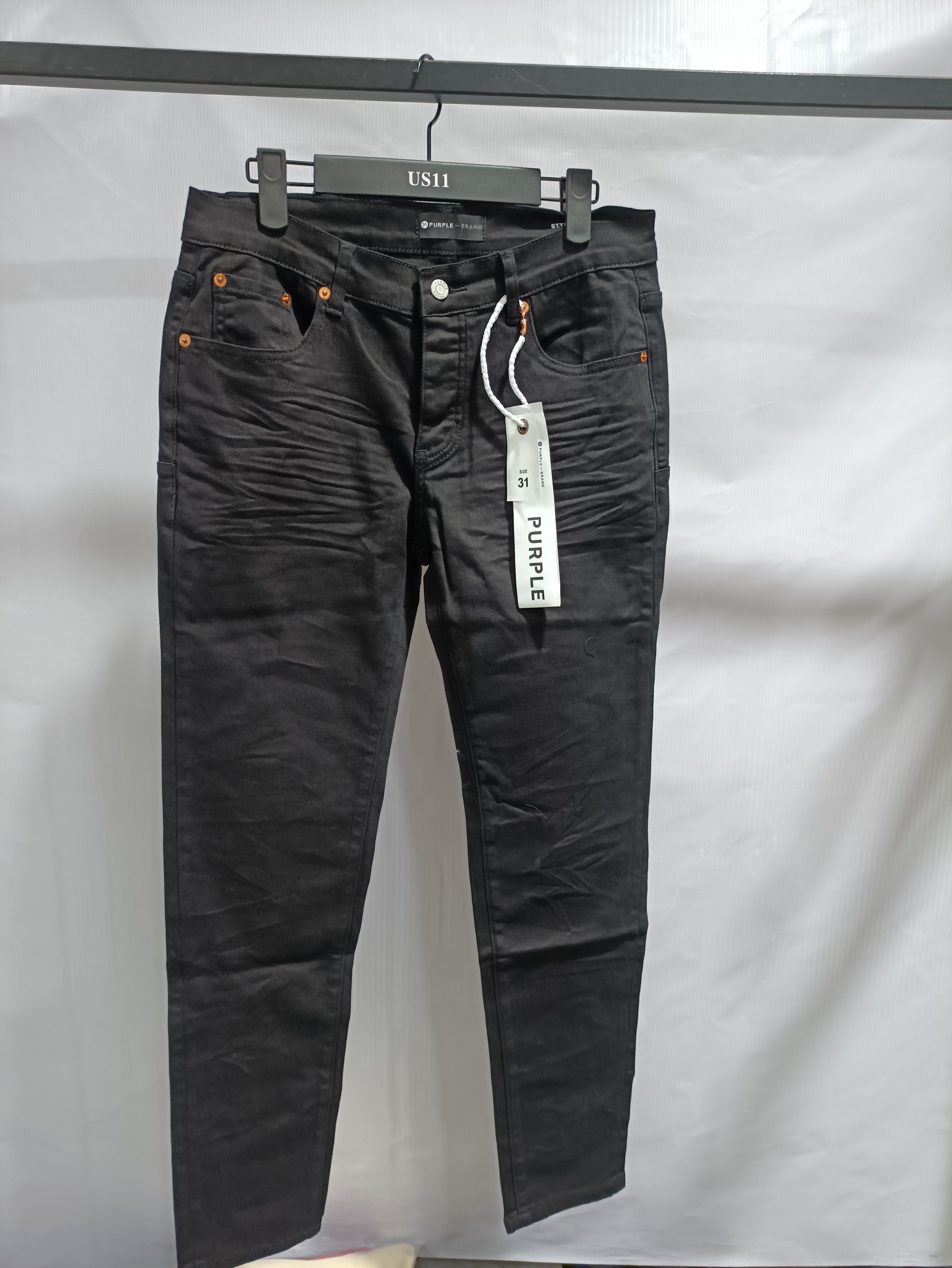 Purple Jeans A Black High-Waisted Pleated Basic Jeans