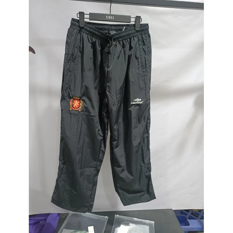 Balenciaga 24 Manchester United co-branded Pants