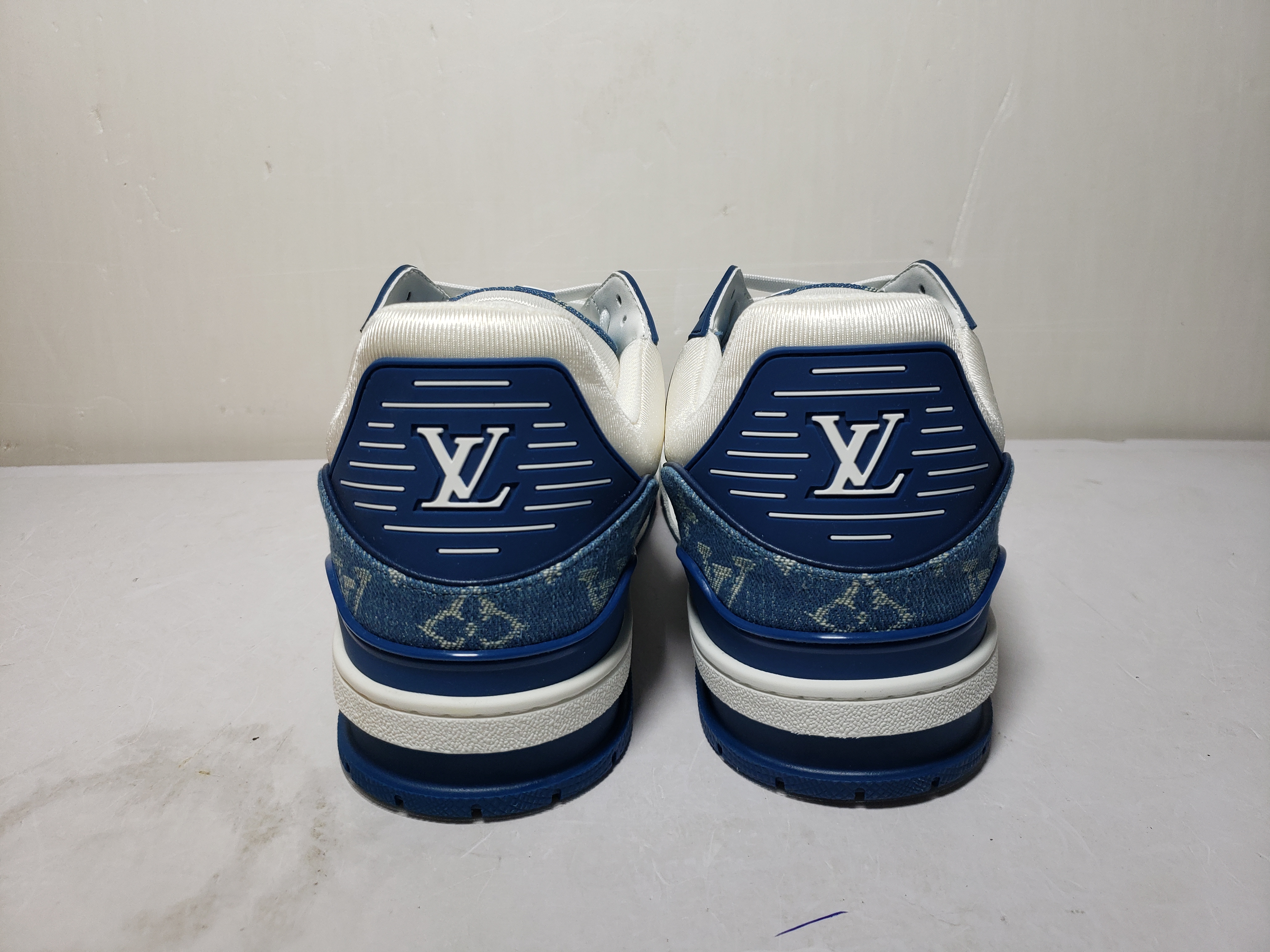 Replica Louis Vuitton Trainer Blue Cloth Surface,GO0232
