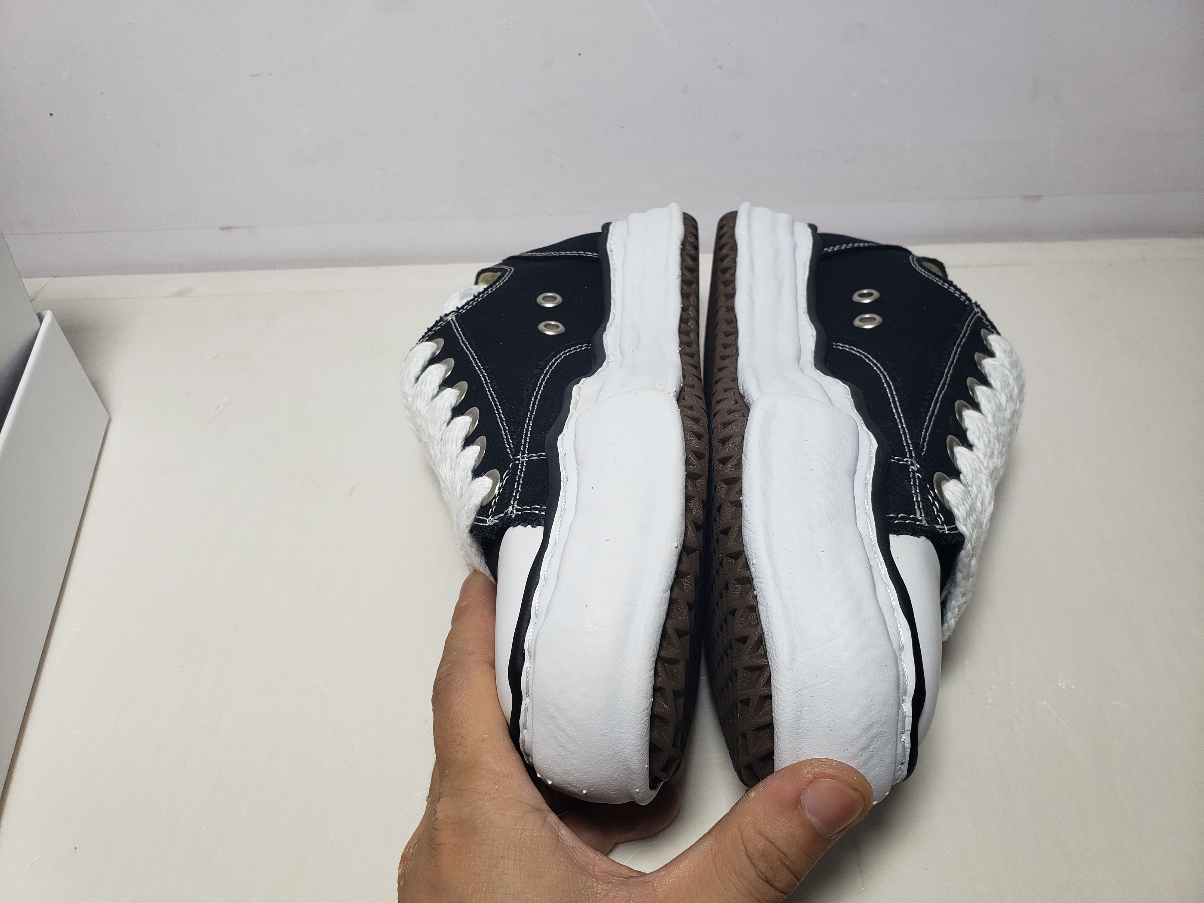 Maison Mihara Yasuhiro Hank OG Sole Canvas Low,  A05FW702