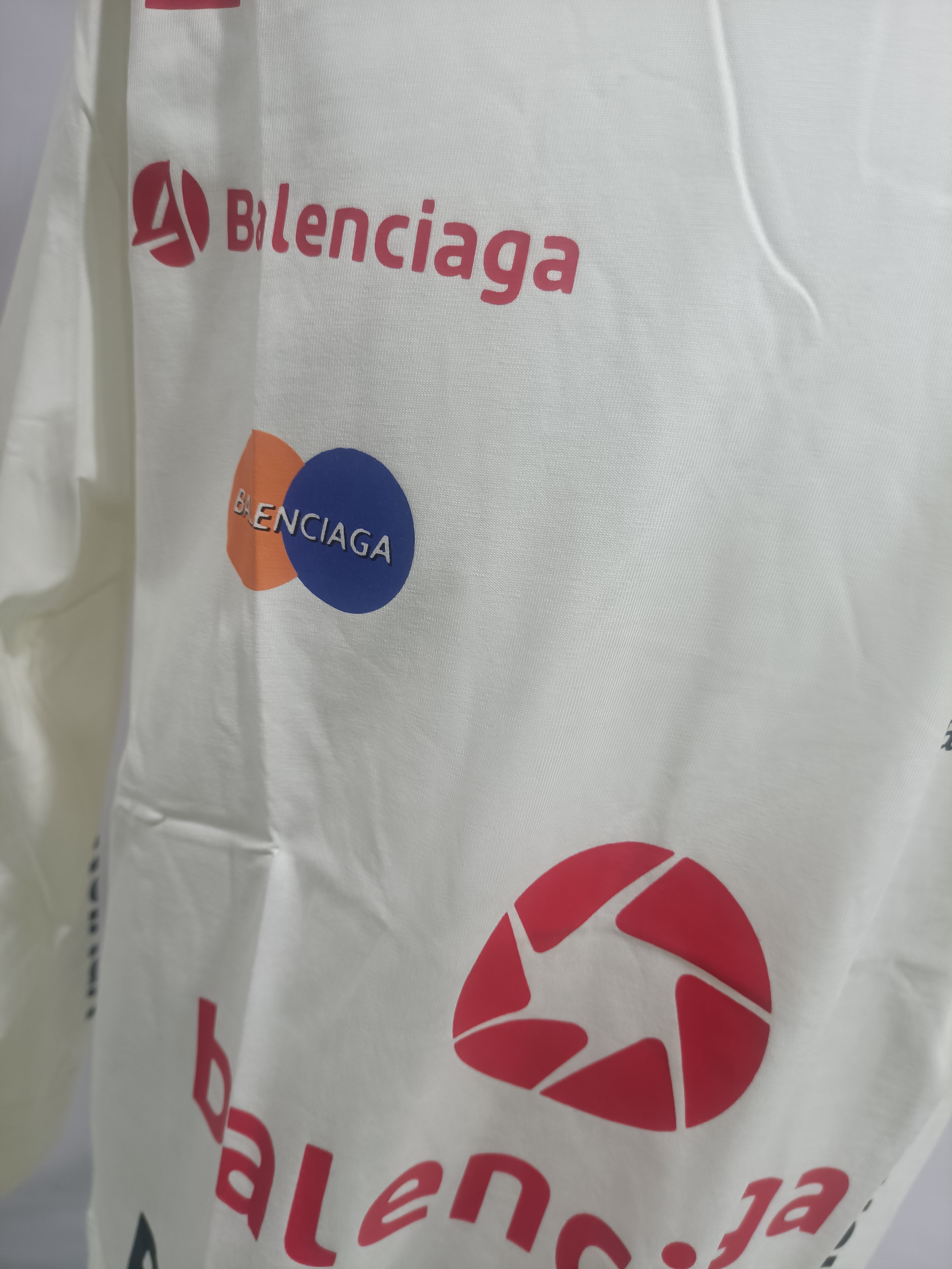 Balenciaga 23ss multi-element print full-mark long-sleeved T-shirt 2