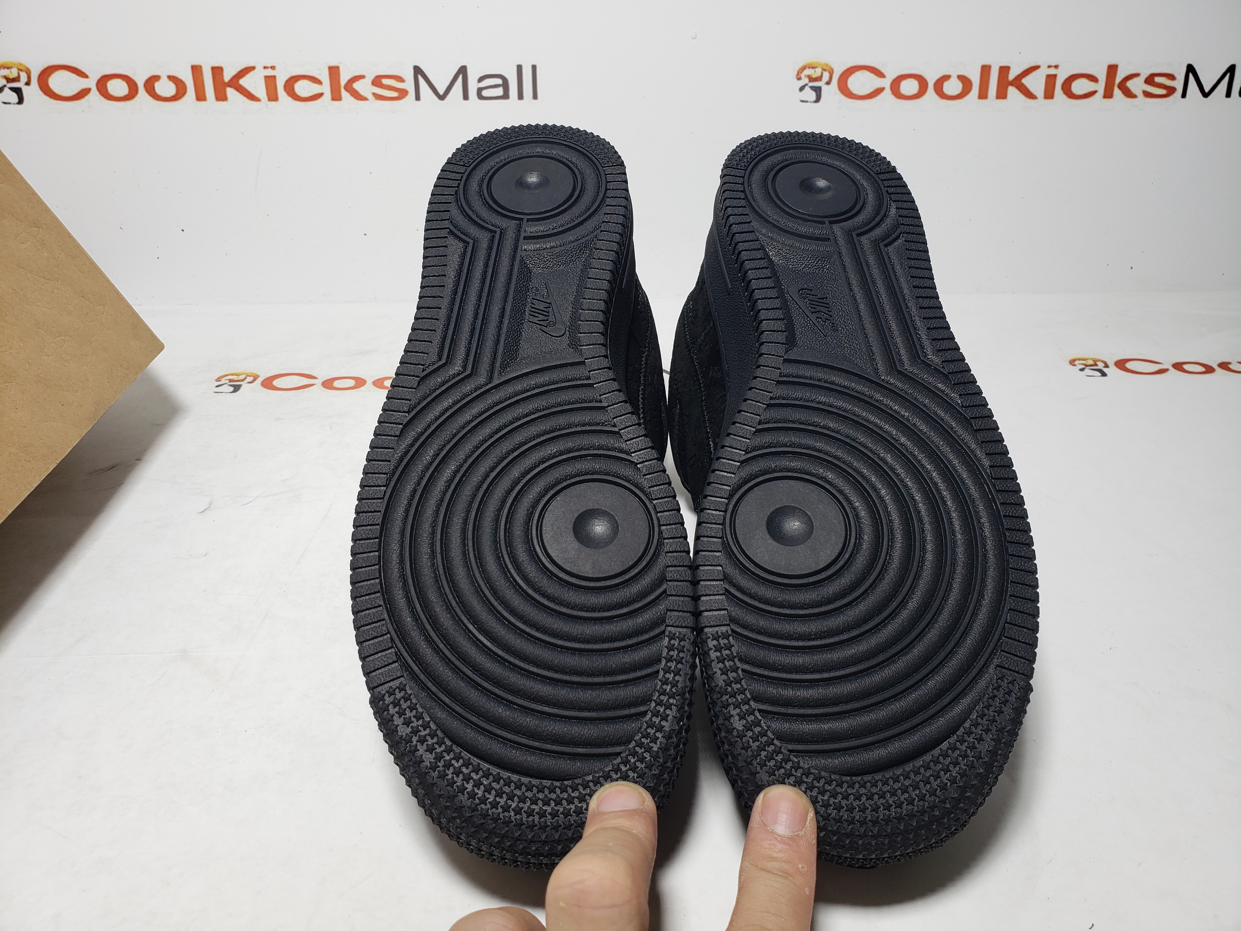 replica Louis Vuitton Nike Air Force 1 Low By Virgil Abloh Black