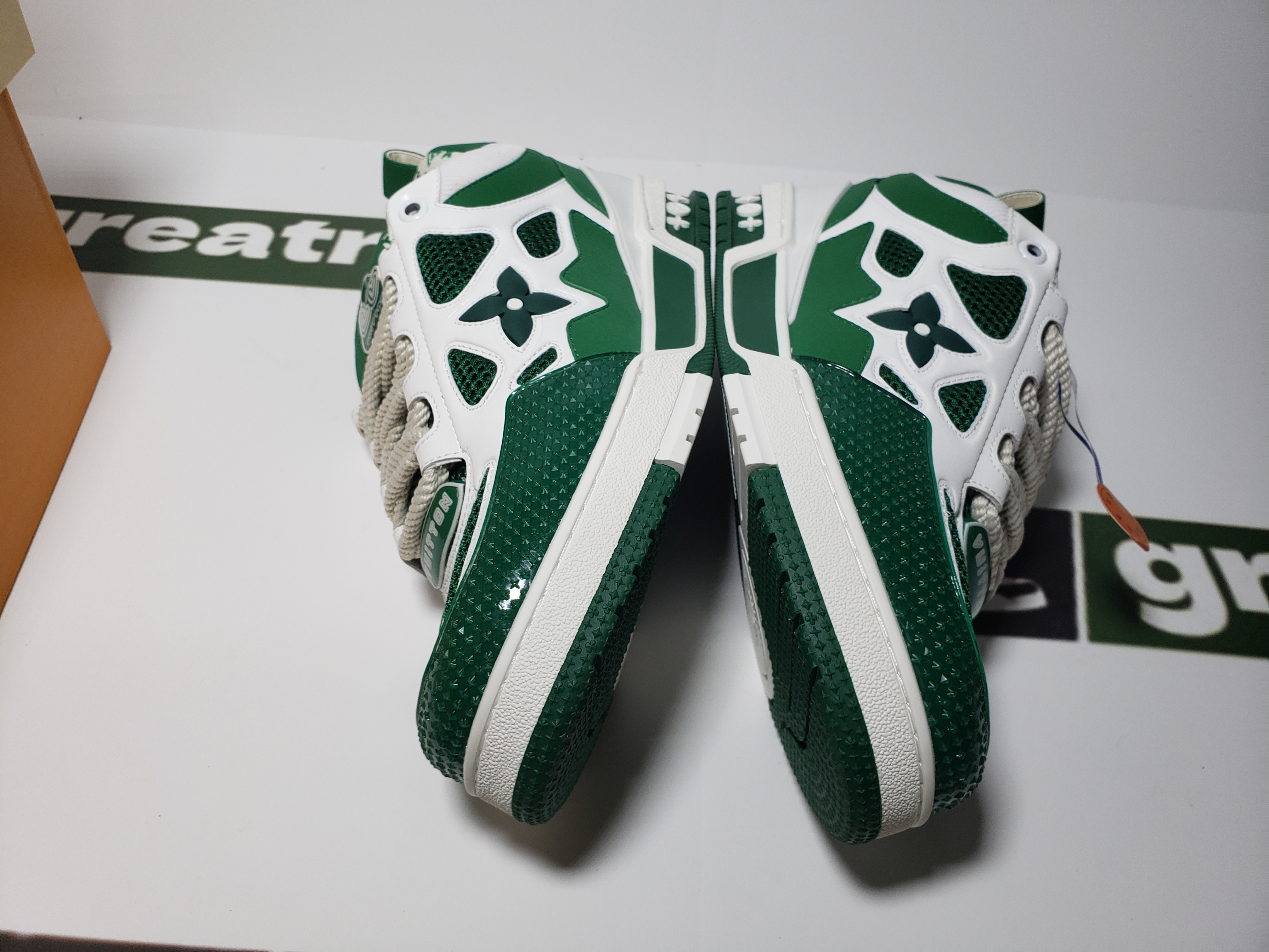 Replica Louis Vuitton Leather lace up Fashionable Board Shoes White Green 1AC520