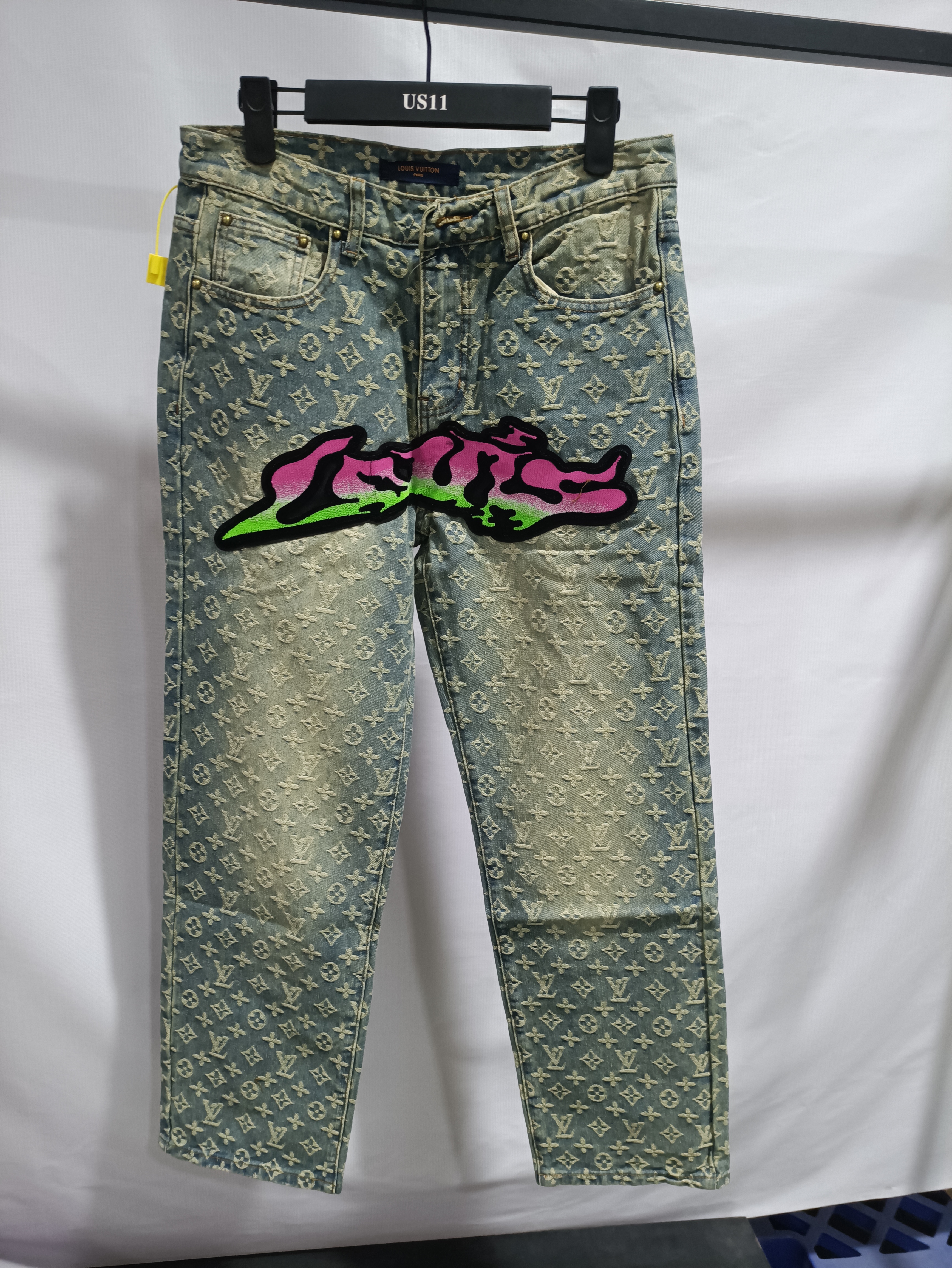 Louis Vuitton graffiti gradient embroidered Jeans