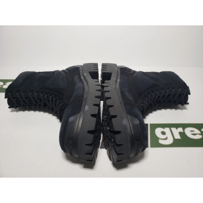 Balenciaga Strike Black 02