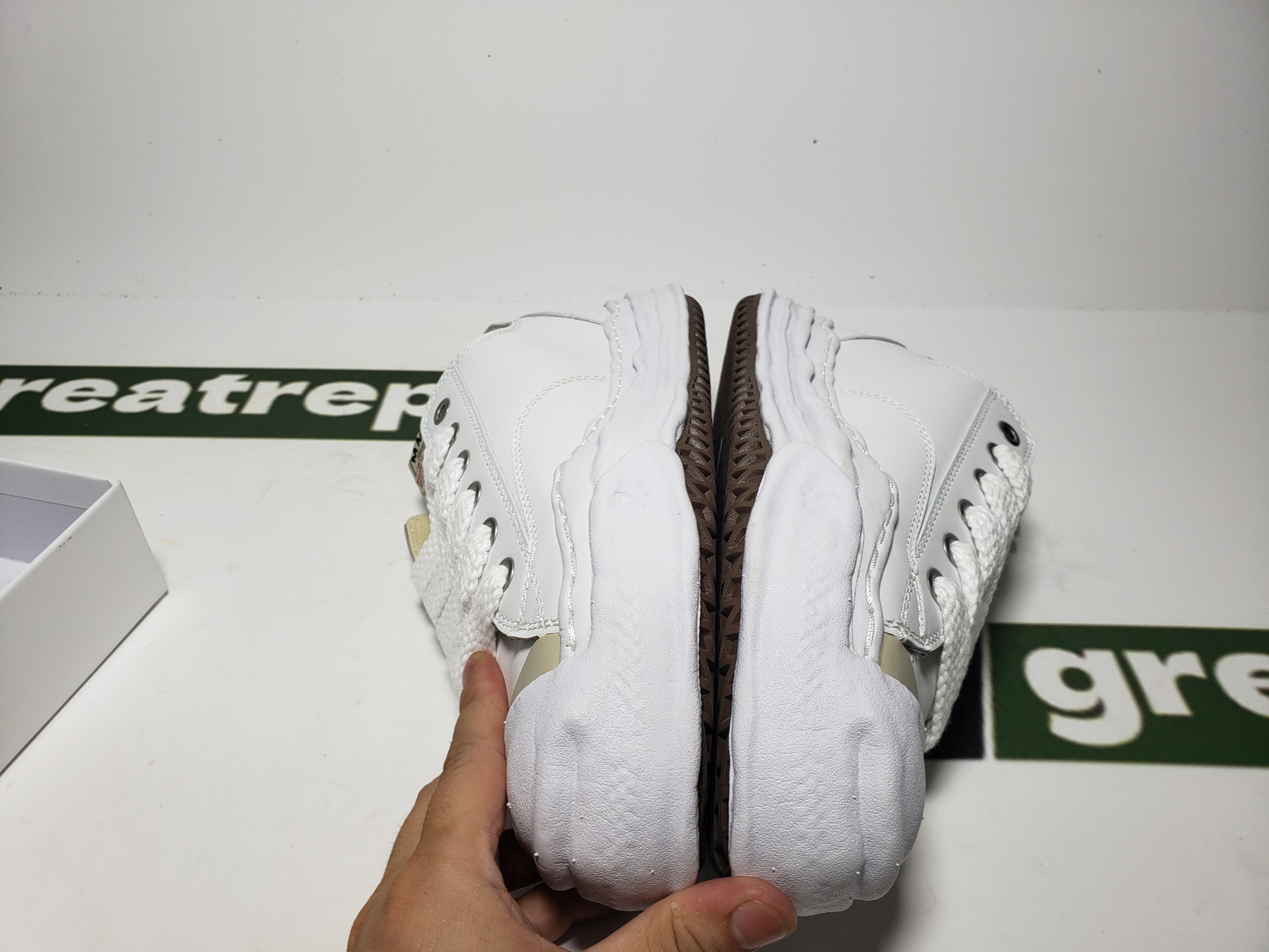 MIHARA YASUHIRO White NO.780 