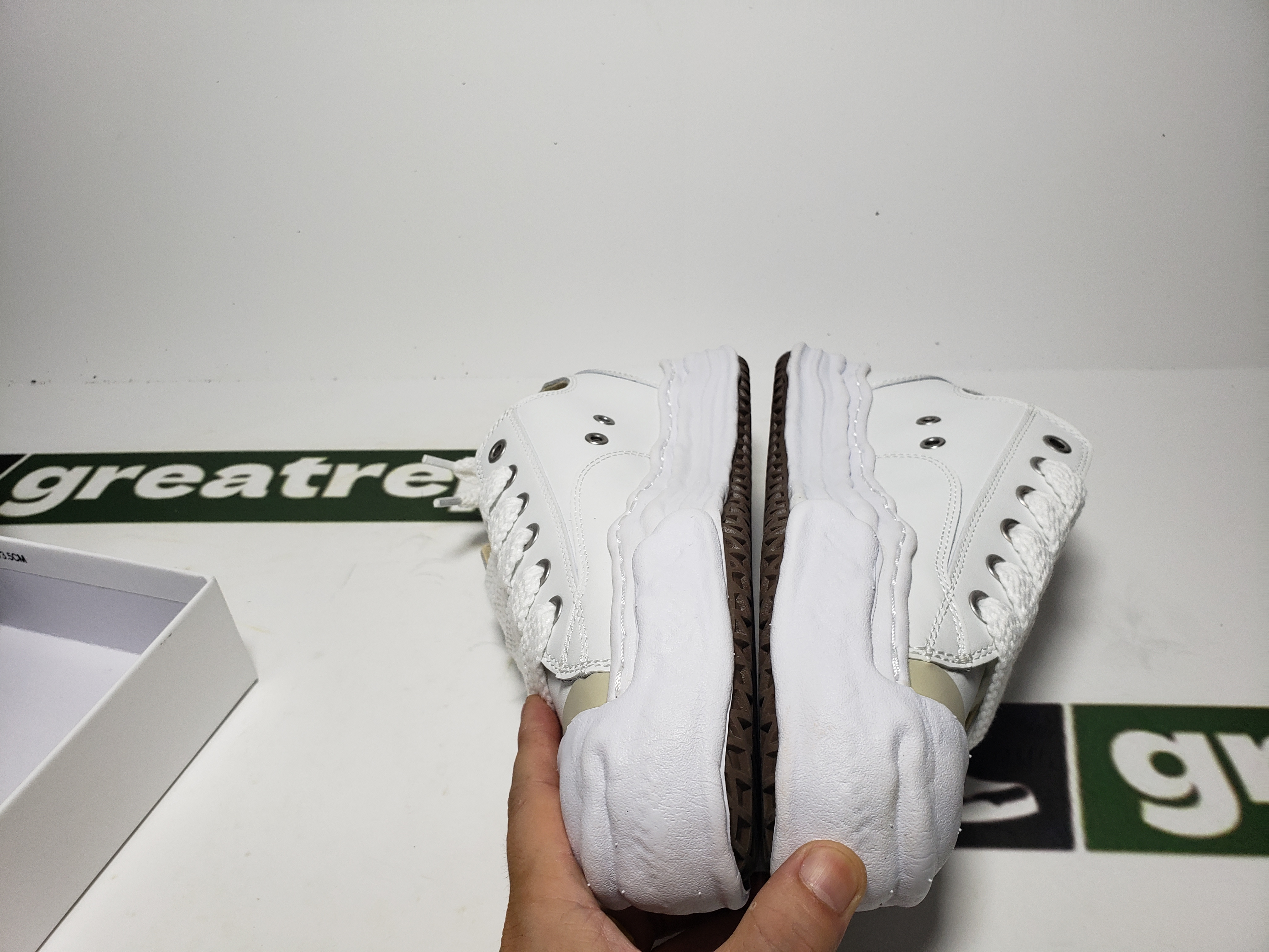 MIHARA YASUHIRO White NO.780 