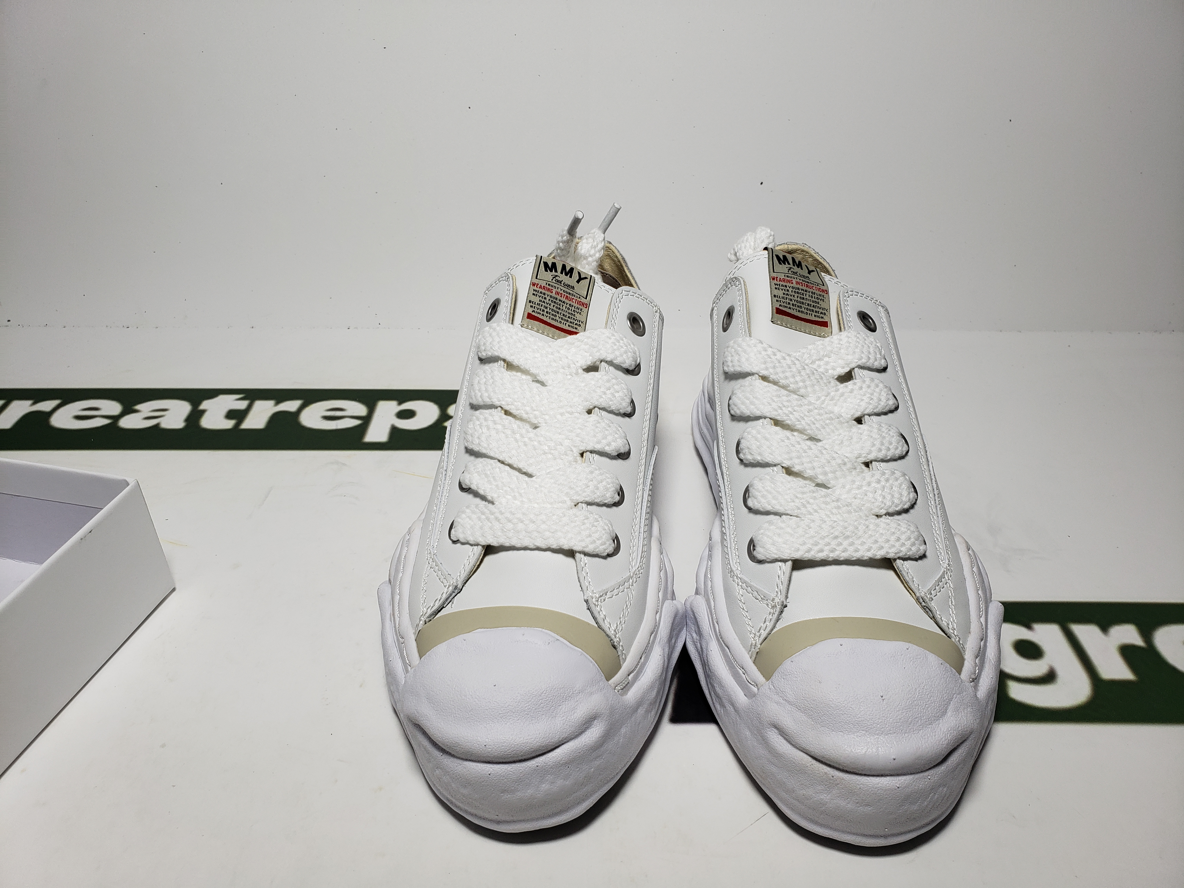 MIHARA YASUHIRO White NO.780 