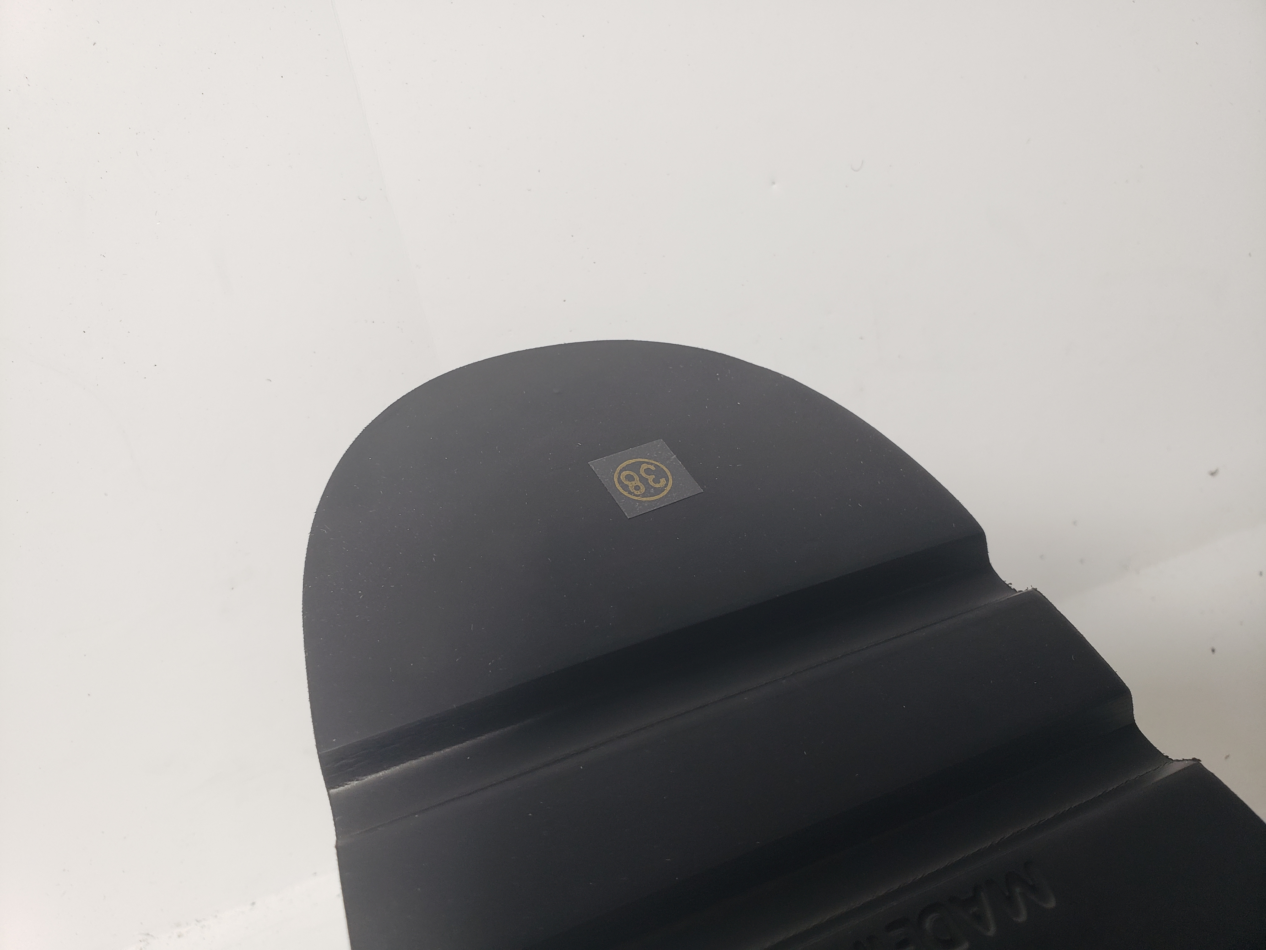 Replica LOUIS VUITTON Pool Pillow Comfort Black relief