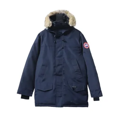 Canada Goose 13 Business-Style Mid-Length Down Jackets 01