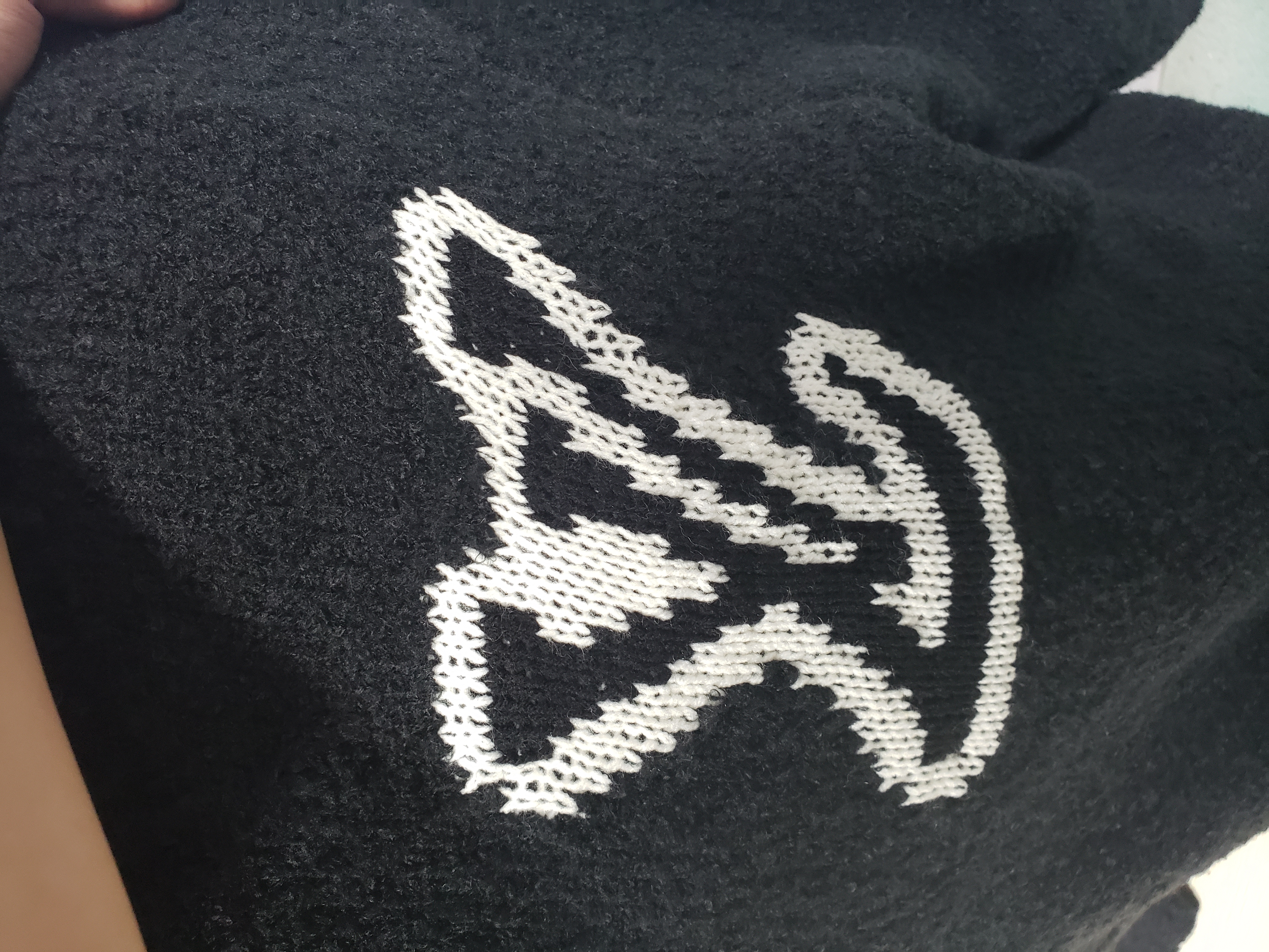 Louis Vuitton Classic LOGO sweater 1