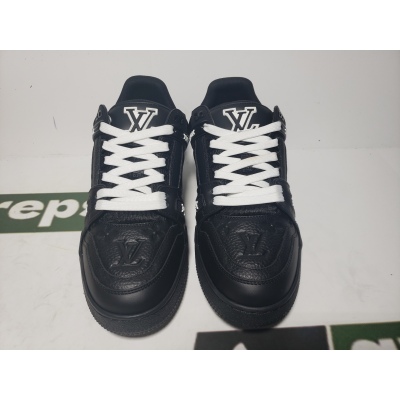 Replica Louis Vuitton Trainer All Black Embossing,1AARER 02
