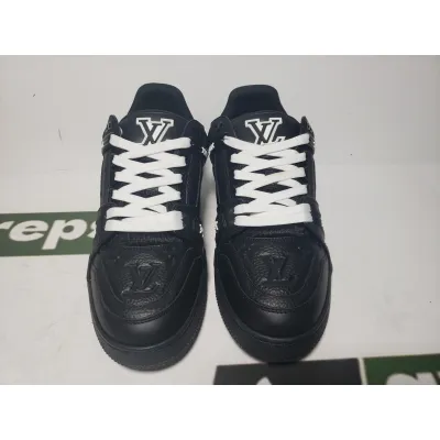 Replica Louis Vuitton Trainer All Black Embossing,1AARER 02