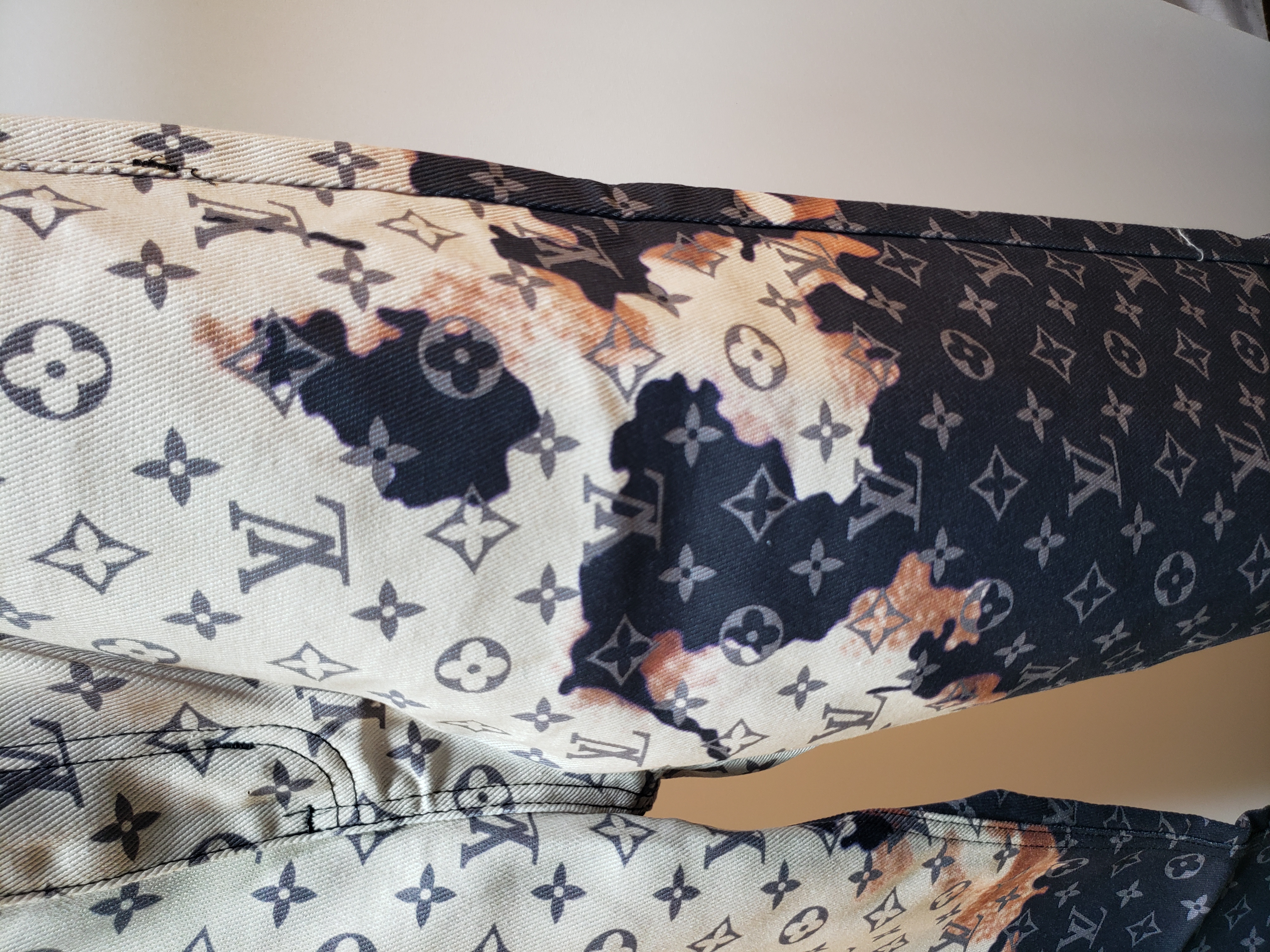 Louis Vuitton fire cloud mixed dye Jeans