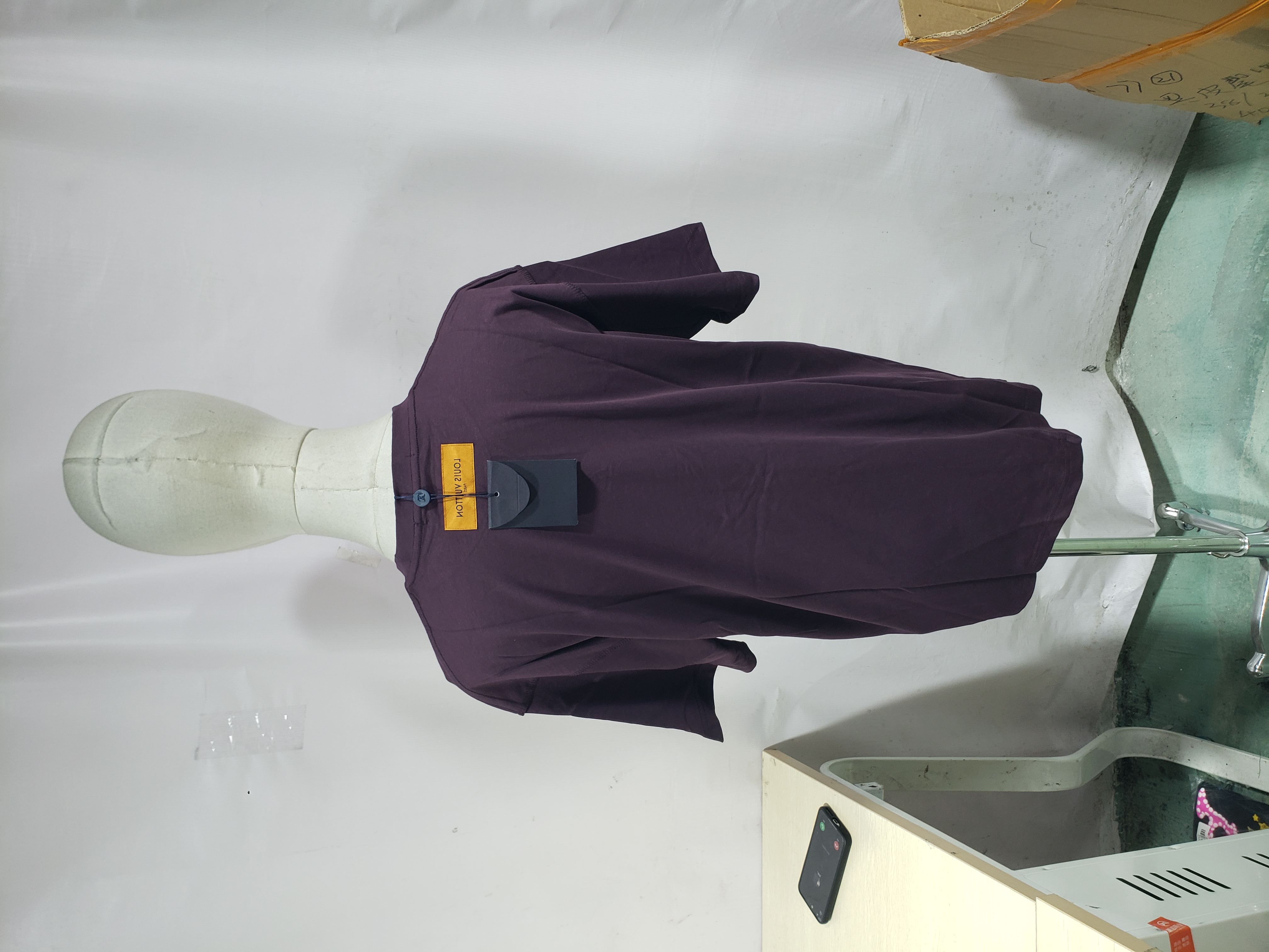 Louis Vuitton steel stamp embossed LOGO T-Shirts purple