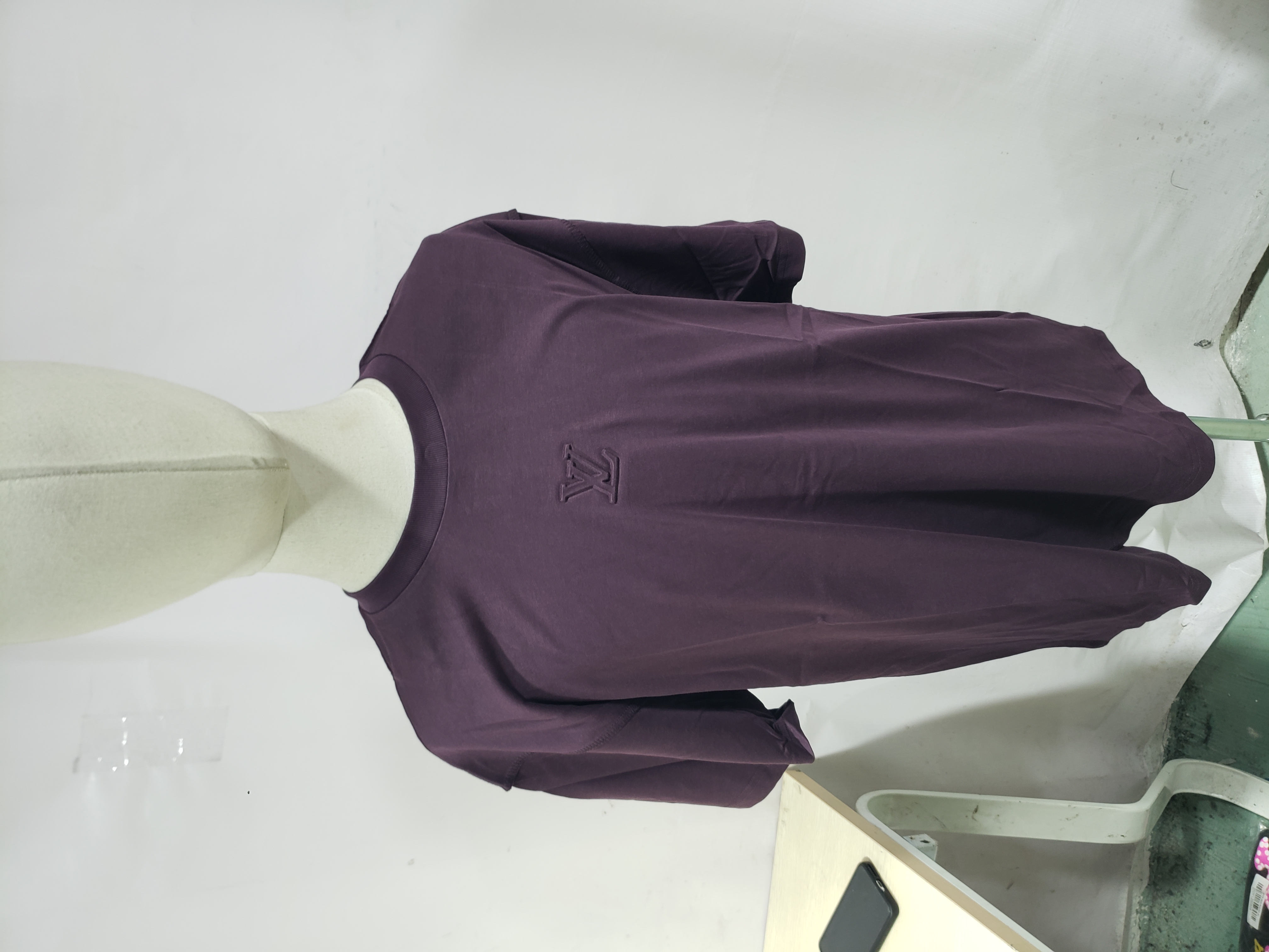 Louis Vuitton steel stamp embossed LOGO T-Shirts purple