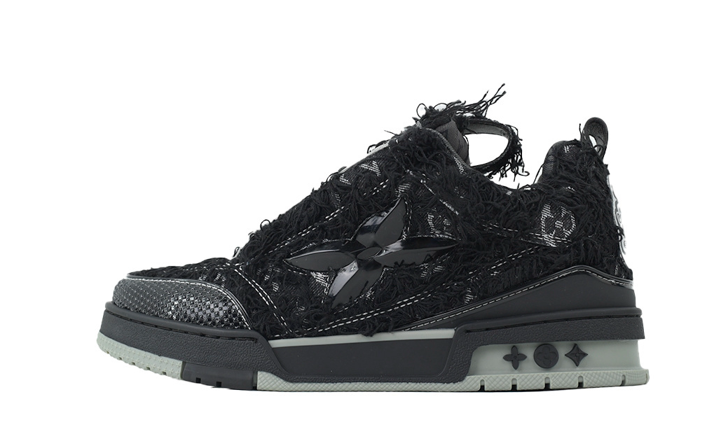 Replica LOUIS VUITTON Plum Blossom Drill in Black