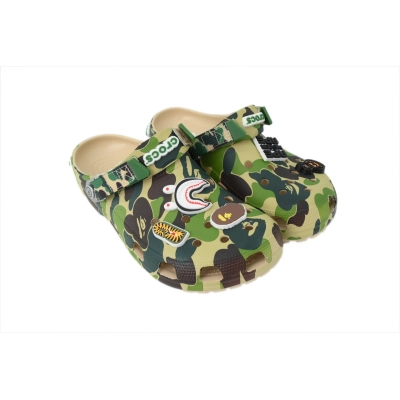 BAPE x Crocs Classic Clog BAPE x Crocs Classic Clog ABC Camo - green 02