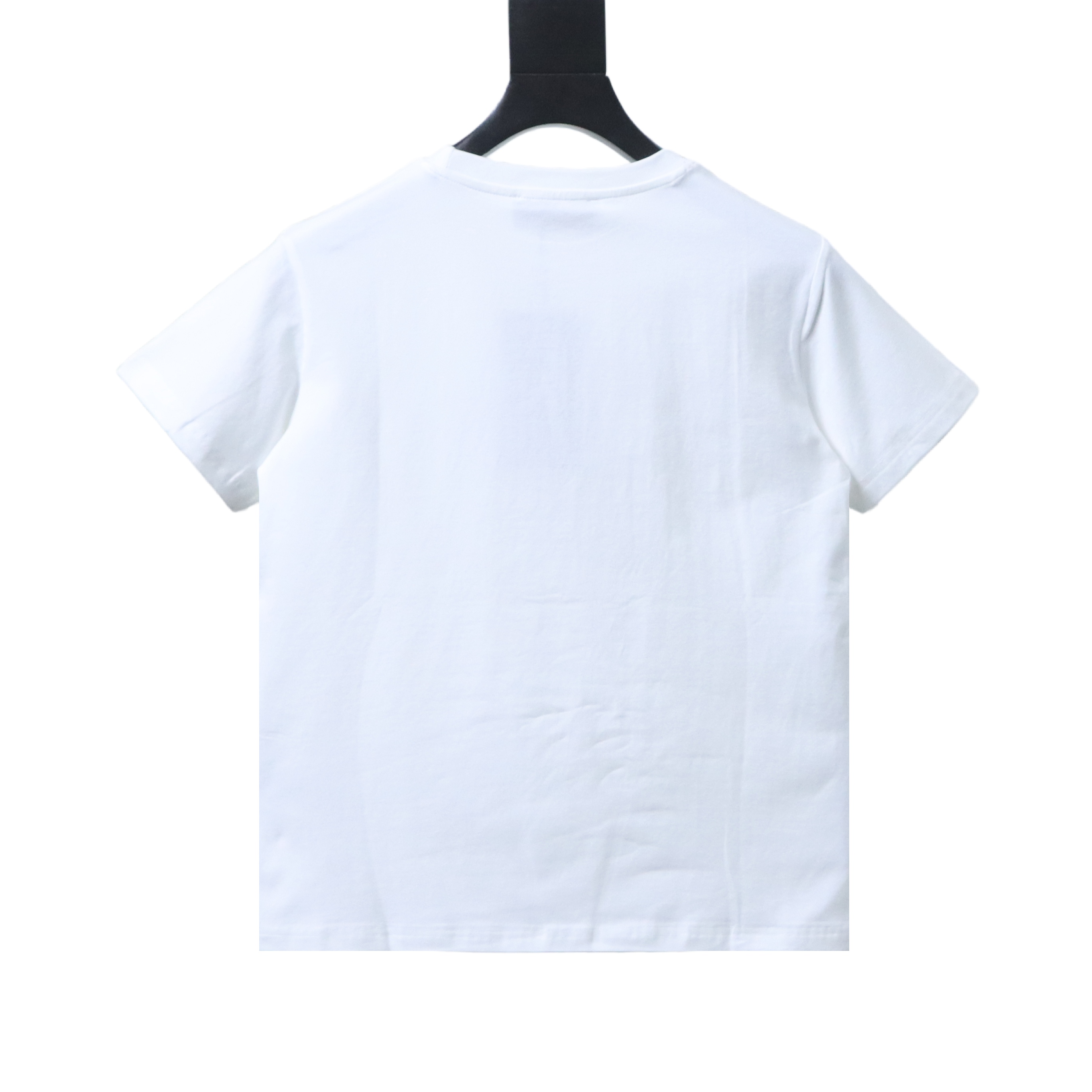 Gucci short-sleeved T-shirt with interlocking G logos, wheat ears, reins, and embroidered lettering.