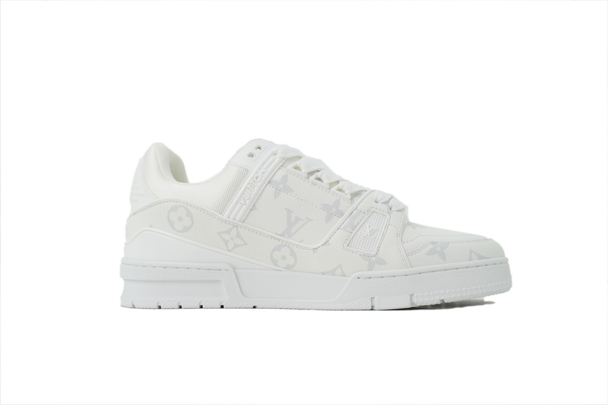 Replica Louis Vuitton Sneakers White