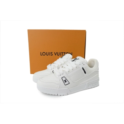 Replica Louis Vuitton Sneakers White nigo 02