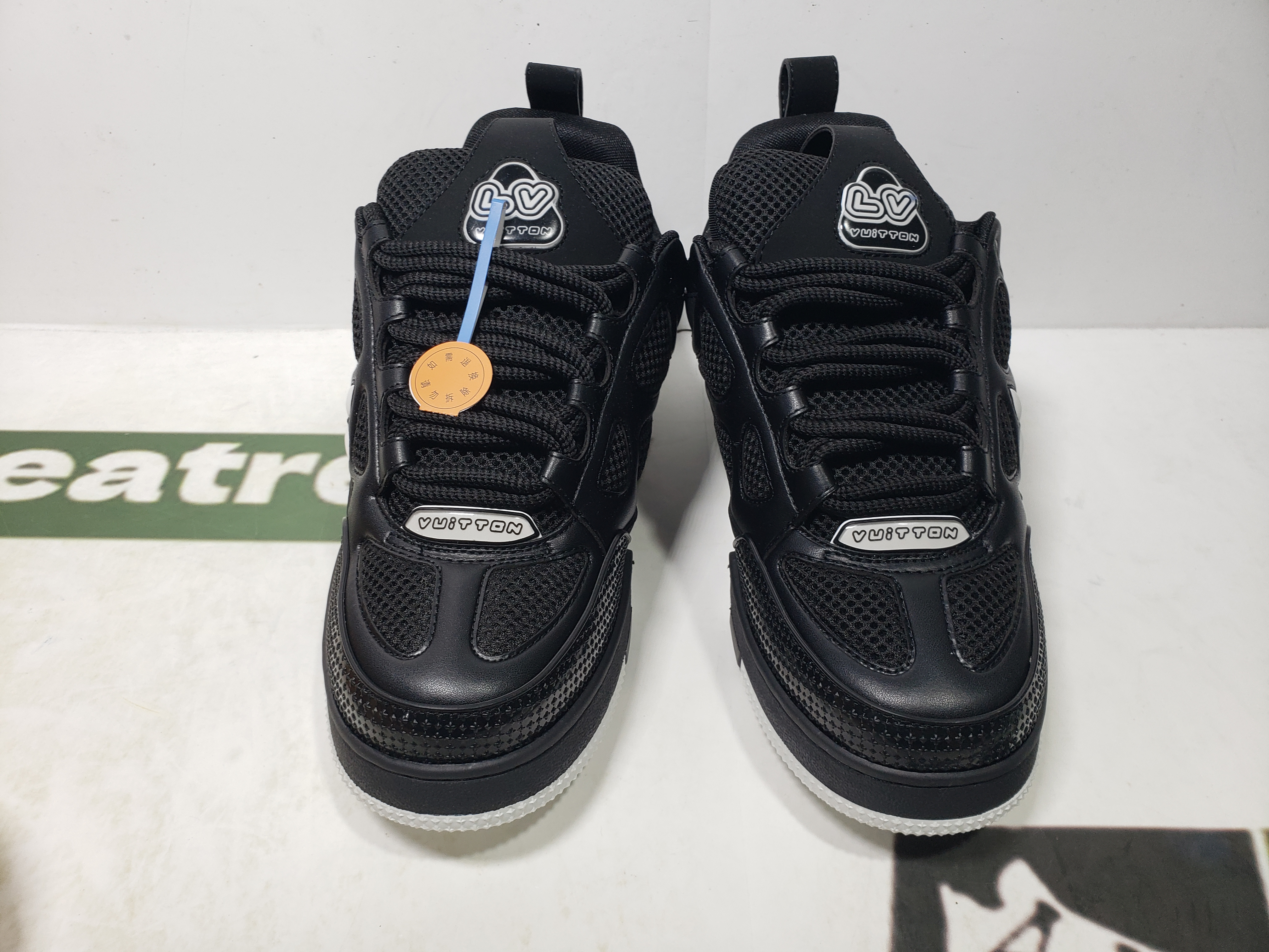 Replica Louis Vuitton Leather lace up Fashionable Board Shoes Black,51BCOLRB