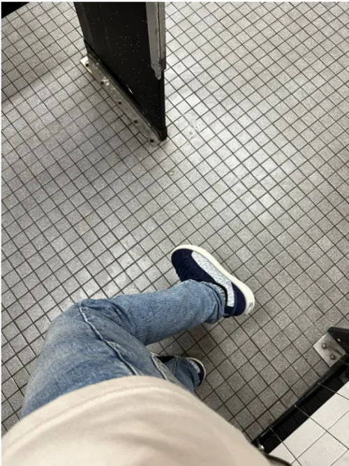 Replica Dior B33 Sneaker Navy Blue Oblique Jacquard, 3SN303ZWN_H559 review 