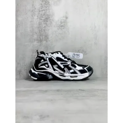 LJR Balenciaga Runner Black White 01