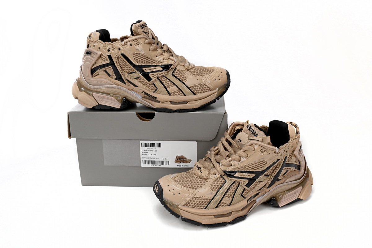 LJR Balenciaga Runner Dark Brown,677402 W1RA8 0125
