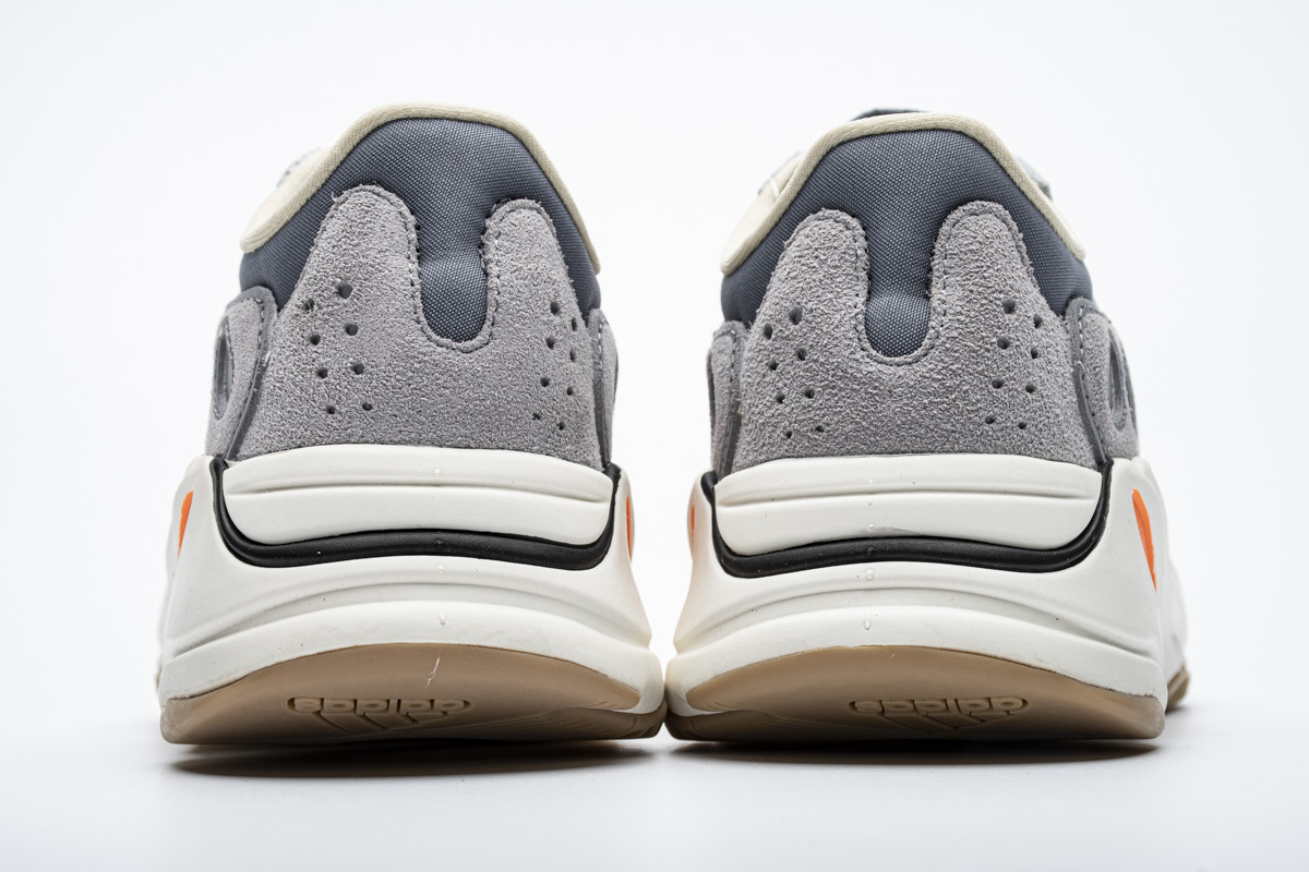 PK GOD Yeezy Boost 700 Magnet