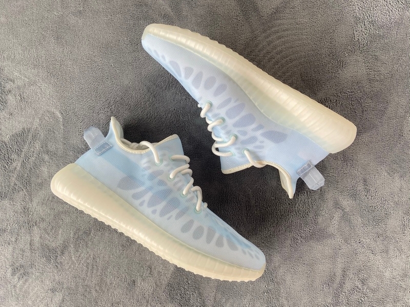 BMLin Yeezy Boost 350 V2 Mono Ice