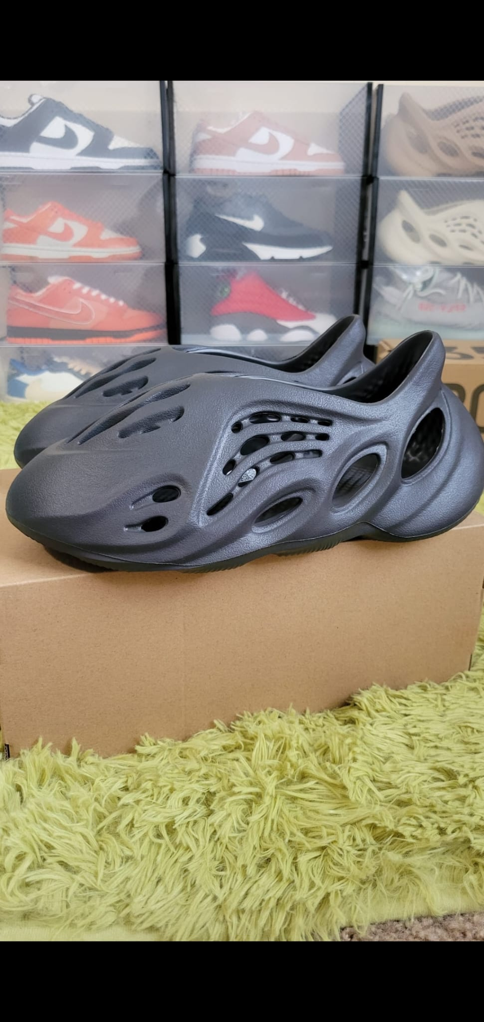 OG Yeezy Foam RNNR Onyx,HP8739