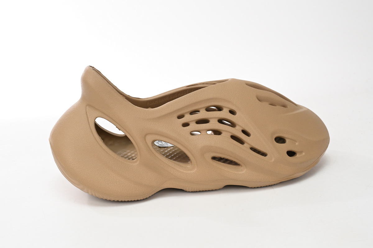 OG Yeezy Foam Runner Desert light brown,GV6842