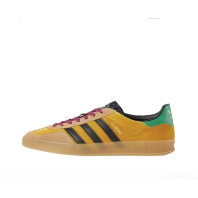 adidas x Gucci Gazelle Yellow 01