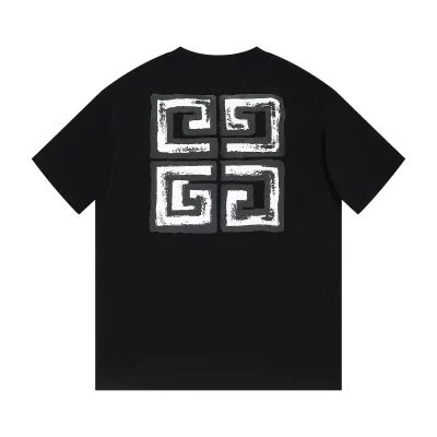 Givenchy-front and back graffiti letter short-sleeve black T-Shirt 02