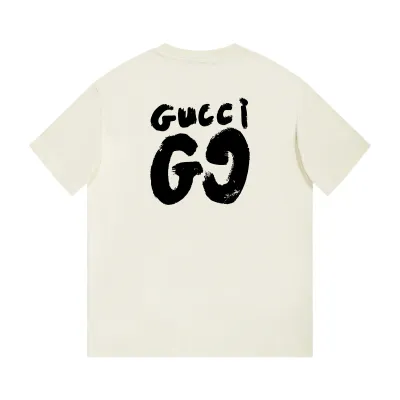 Gucci - Simple LOGO printed short-sleeved T-shirt beige 02