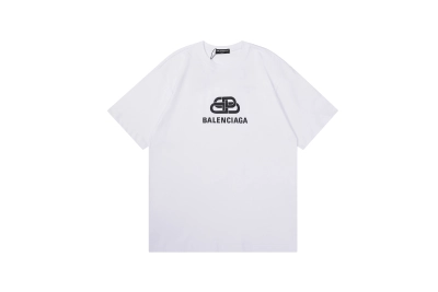 Balenciaga KT2302 T-shirt 01