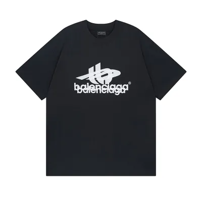 Balenciaga KT2386 T-shirt 02
