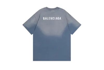 Balenciaga KT2395 T-shirt 02