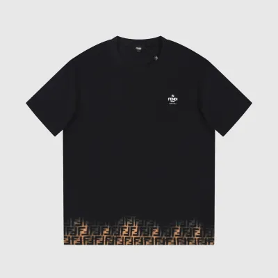 Fendi-Hem Gradient Small Letters LOGO Printed Short Sleeves Black T-Shirt 01