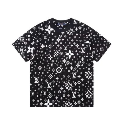 Louis Vuitton-204855  T-shirt 02